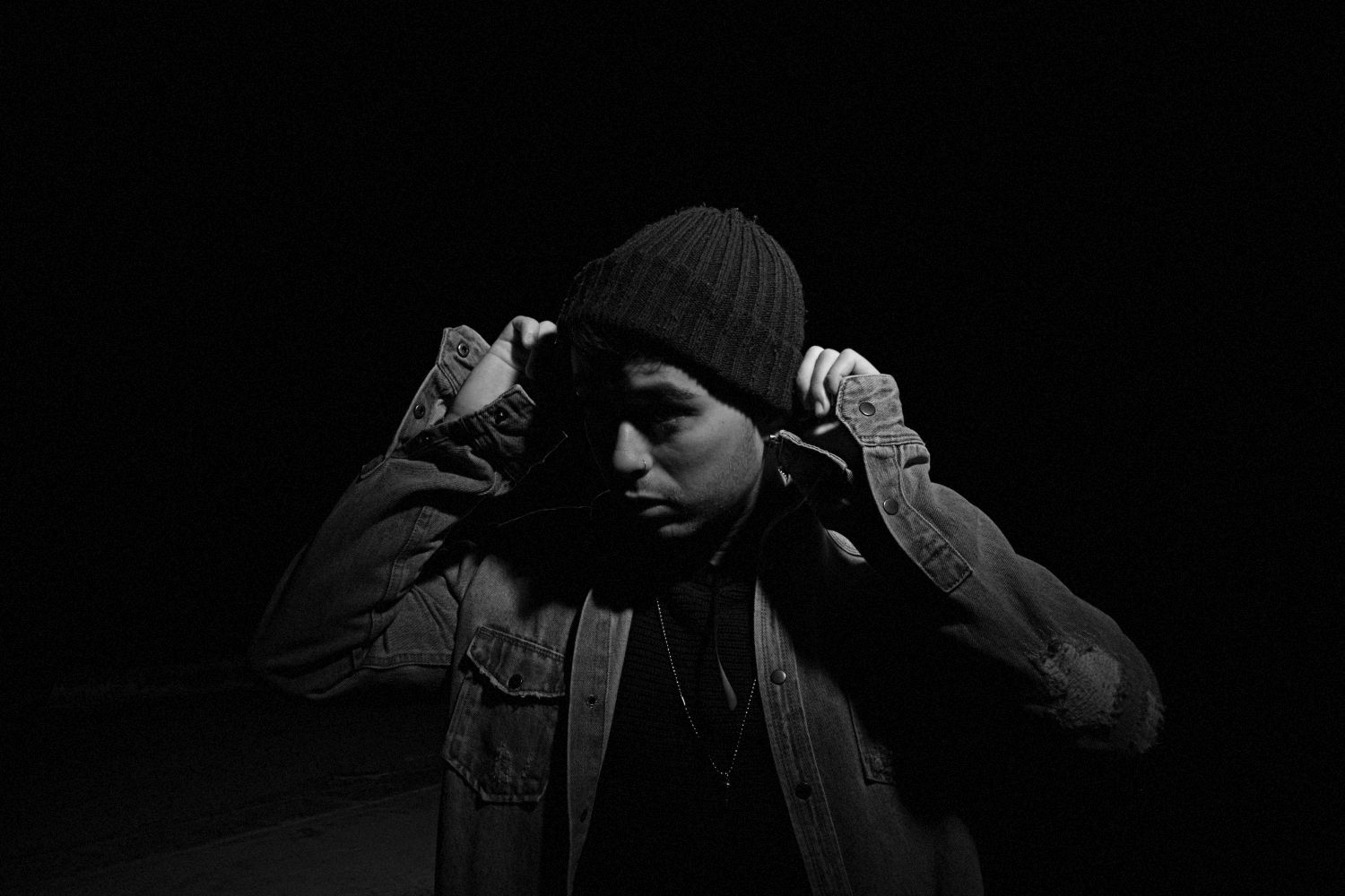 “Solitario”, fuori il terzo estratto dall’album d’esordio del rapper Pushmmua