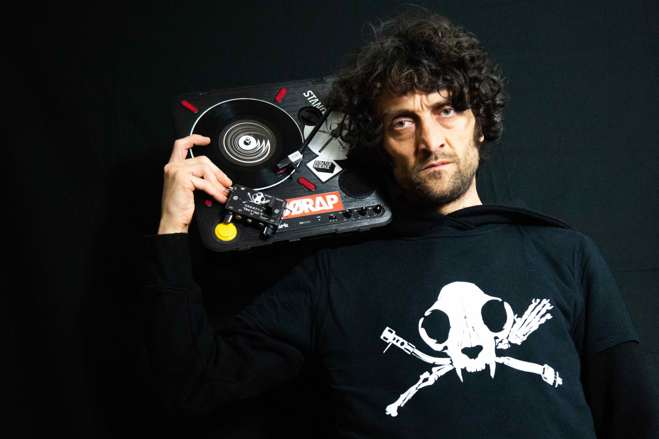 DJ Myke aka Micionero – “Newtone”, il nuovo album firmato dal turntablist e producer più eclettico di sempre